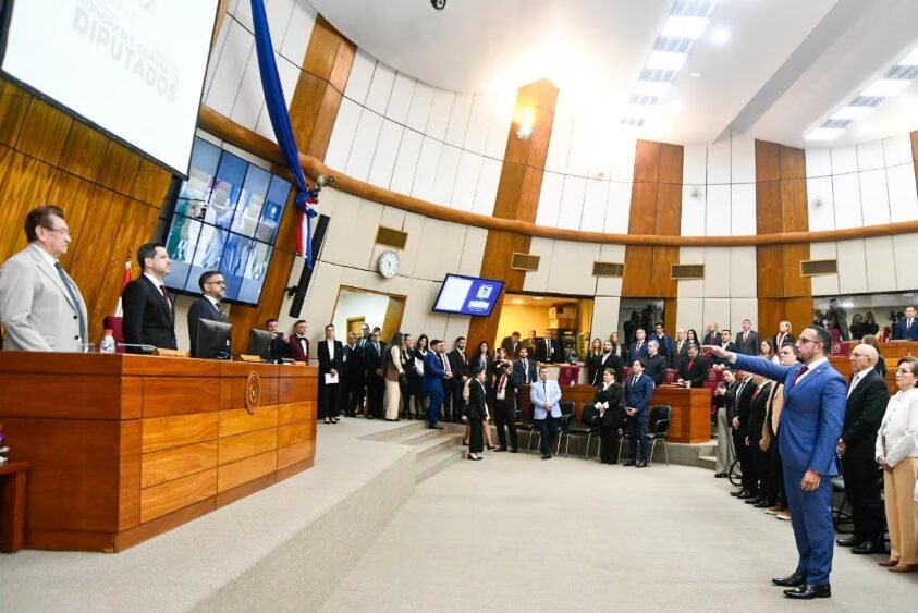 Captura-de-pantalla-2025-08-11-233527